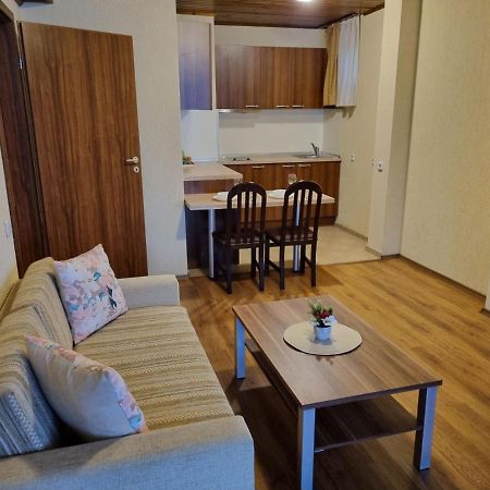 Cosy Apartments Within Walking Distance To Ski Lifts Bansko Exterior photo