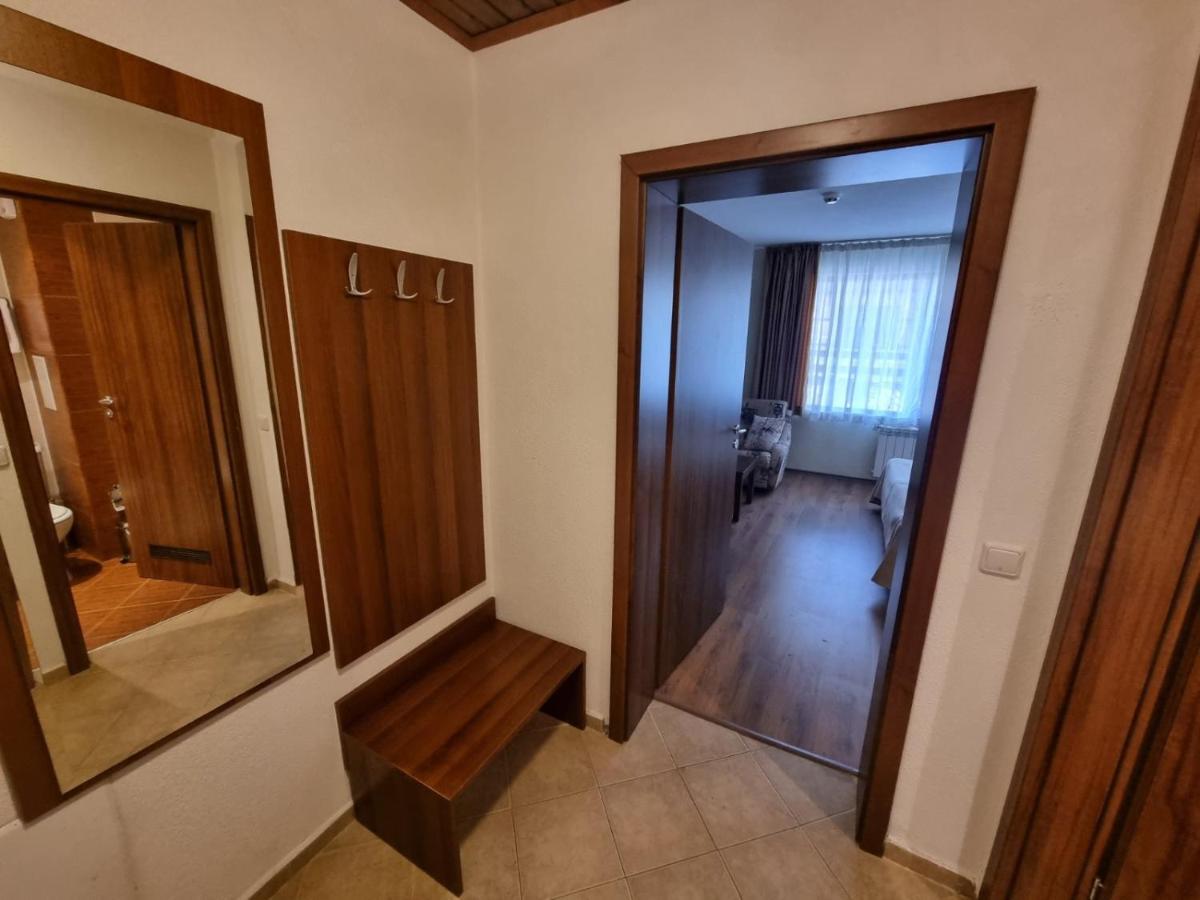 Cosy Apartments Within Walking Distance To Ski Lifts Bansko Exterior photo